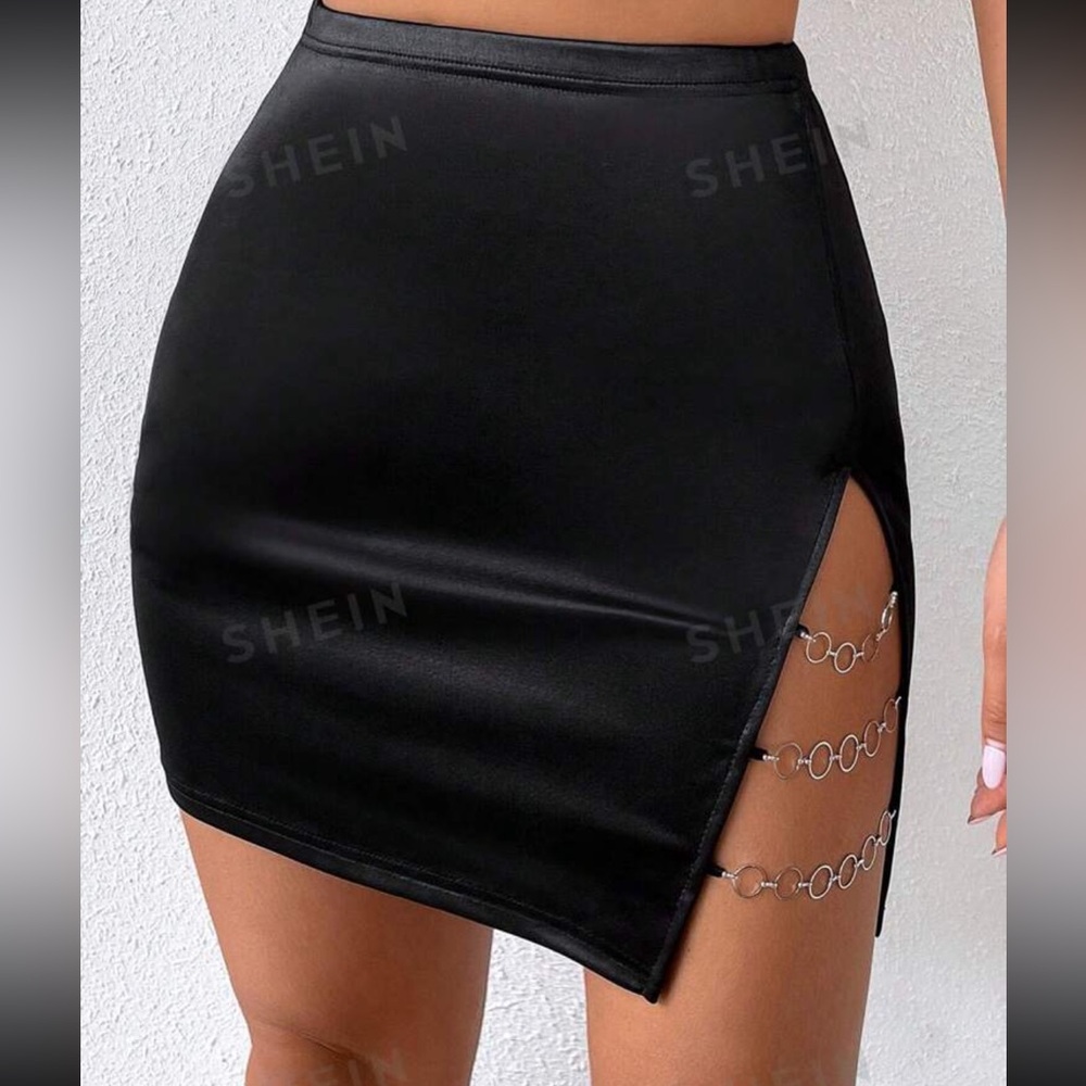 SHEIN Allurite Chain Linked High Wasted Skirt